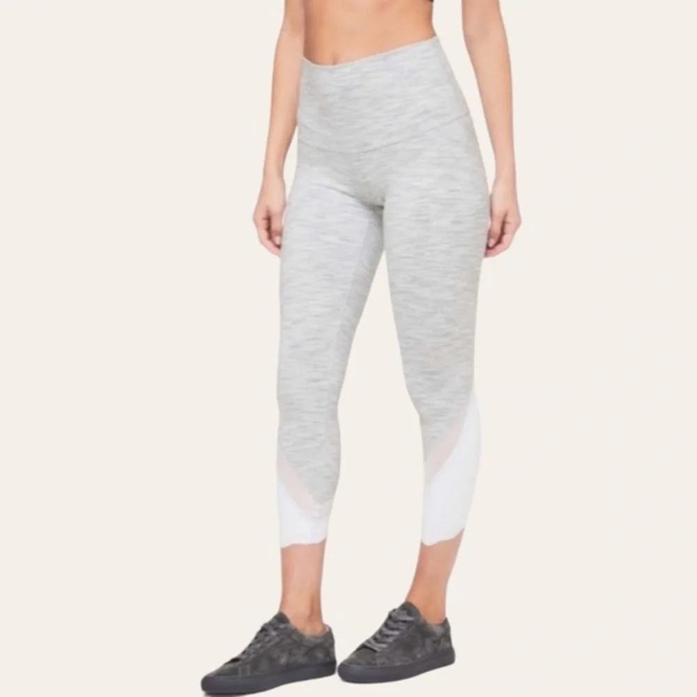 Lululemon Wunder Under Crop Scallop 💕